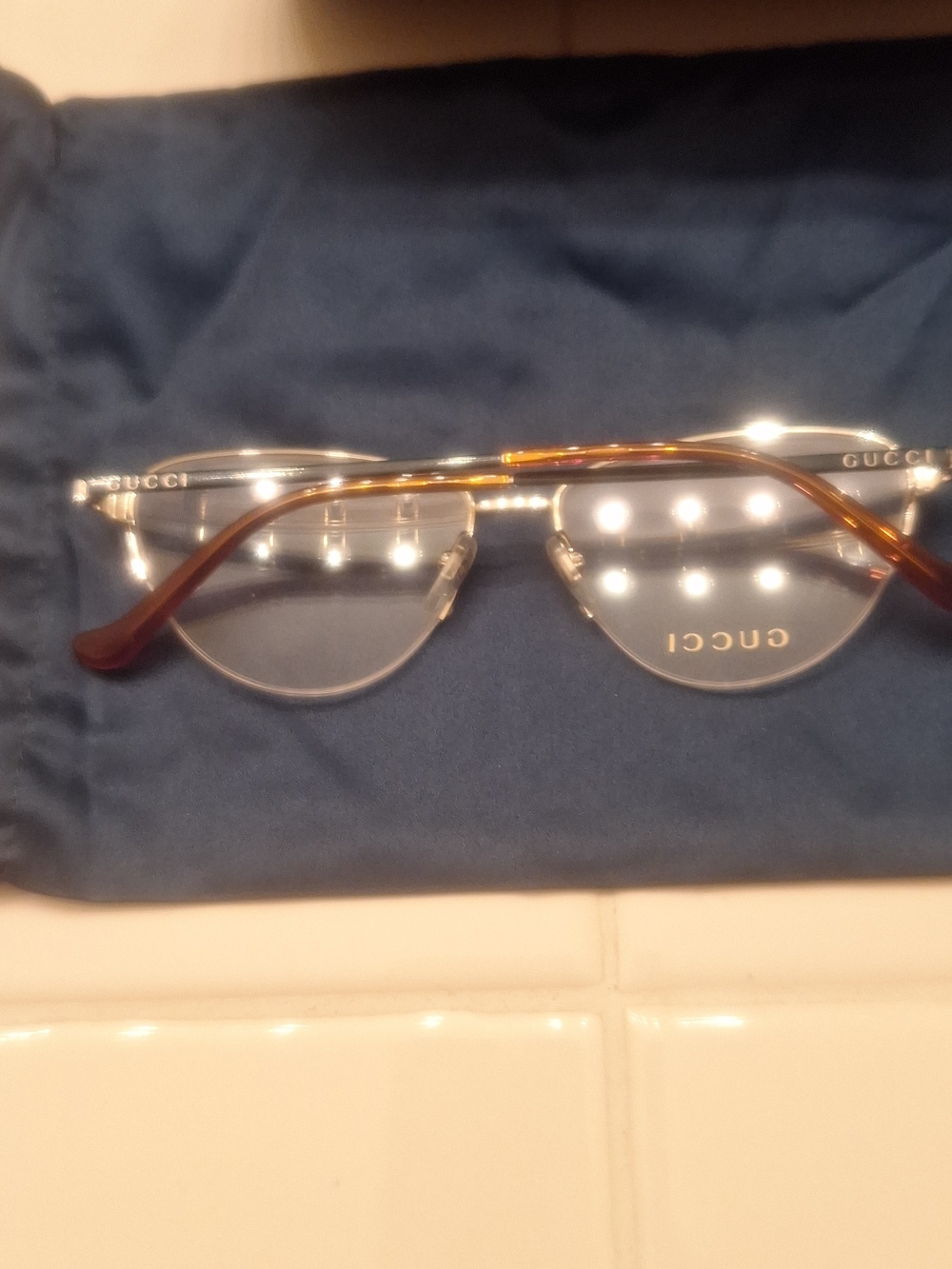 Gucci Clear Frame Glasses - Picture 5 of 13